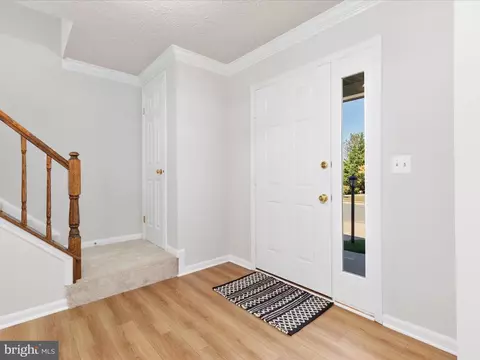1904 E Beech Rd, Sterling, VA 20164 photo 3