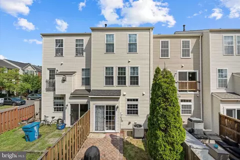 Exterior - 44191 Litchfield Ter, Ashburn, VA 20147 photo 1 of 2