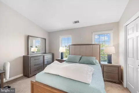 Bedroom - 44191 Litchfield Ter, Ashburn, VA 20147 photo 2 of 5