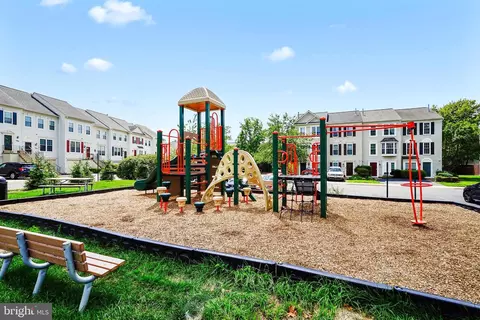 20198 Brookview Sq, Ashburn, VA 20147 photo 59