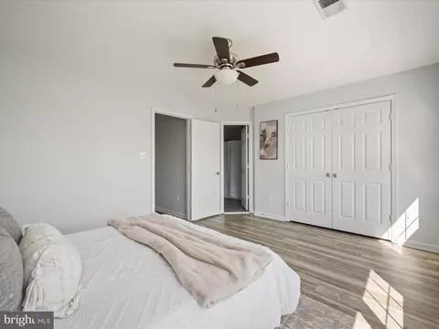 20198 Brookview Sq, Ashburn, VA 20147 photo 27