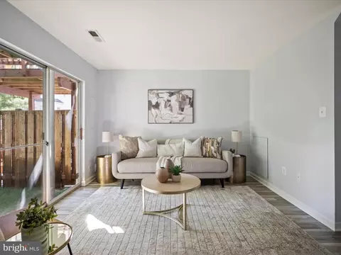 20198 Brookview Sq, Ashburn, VA 20147 photo 7