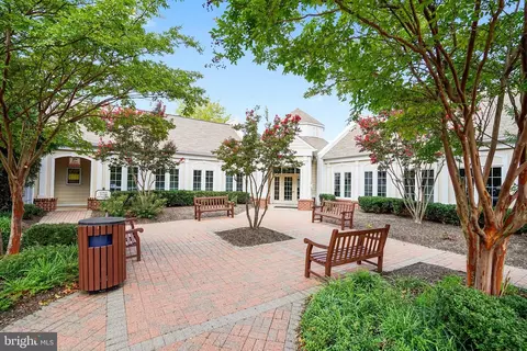 20198 Brookview Sq, Ashburn, VA 20147 photo 60