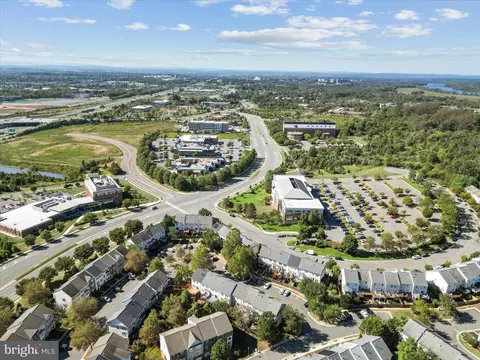 20198 Brookview Sq, Ashburn, VA 20147 photo 45