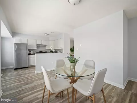 20198 Brookview Sq, Ashburn, VA 20147 photo 25