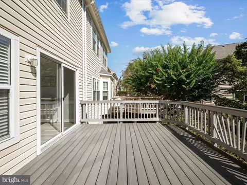 20198 Brookview Sq, Ashburn, VA 20147 photo 37
