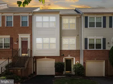 20198 Brookview Sq, Ashburn, VA 20147 photo 51