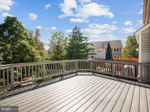 20198 Brookview Sq, Ashburn, VA 20147 photo 36
