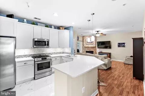 20257 Macglashan Ter, Ashburn, VA 20147 photo 18