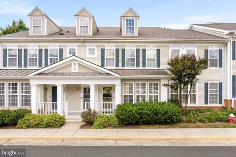 20257 Macglashan Ter, Ashburn, VA 20147