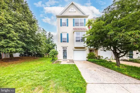 45485 Baggett Ter, Sterling, VA 20166