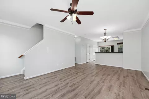 25136 Monteith Ter, Chantilly, VA 20152 photo 12