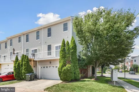 25136 Monteith Ter, Chantilly, VA 20152 photo 4