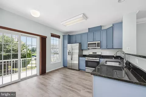 25136 Monteith Ter, Chantilly, VA 20152 photo 15