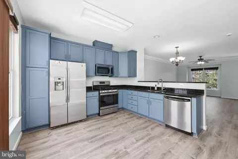 25136 Monteith Ter, Chantilly, VA 20152 photo 16
