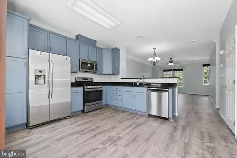 25136 Monteith Ter, Chantilly, VA 20152 photo 19
