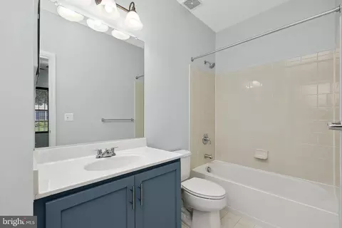 25136 Monteith Ter, Chantilly, VA 20152 photo 8
