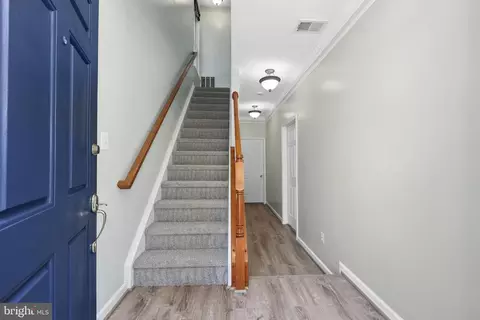 25136 Monteith Ter, Chantilly, VA 20152 photo 5