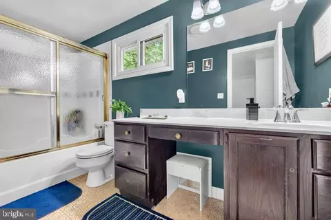 Bath - 1112 E Maple Ave, Sterling, VA 20164 photo 1 of 2