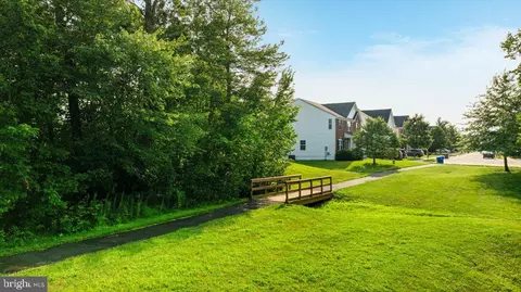 Other - 25217 Beach Pl, Chantilly, VA 20152 photo 17 of 18