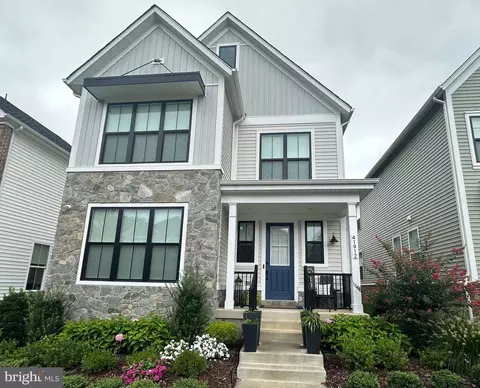 41912 Blair Woods Dr, Brambleton, VA 20148