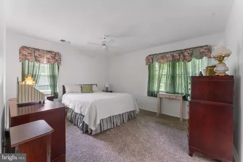 108 Cherry Tree Ct, Sterling, VA 20164 photo 19