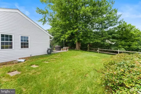 108 Cherry Tree Ct, Sterling, VA 20164 photo 34