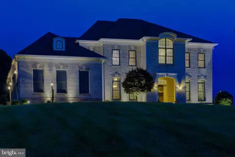 17038 Grindstone Ct, Leesburg, VA 20176
