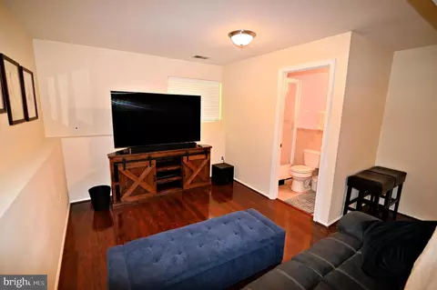 Other - 104 Silverleaf Ct, Sterling, VA 20164 photo 22 of 32