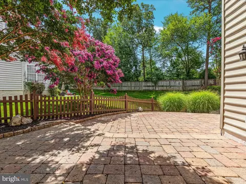 Exterior - 21424 Glebe Vw, Broadlands, VA 20148 photo 4 of 15