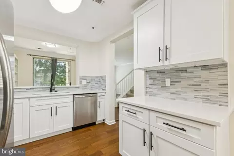 45071 Brae Ter #103, Ashburn, VA 20147 photo 18