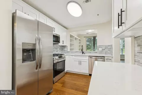 45071 Brae Ter #103, Ashburn, VA 20147 photo 16