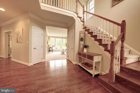 42850 Conquest Cir, Brambleton, VA 20148 photo 6