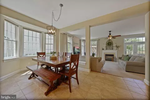 42850 Conquest Cir, Brambleton, VA 20148 photo 20