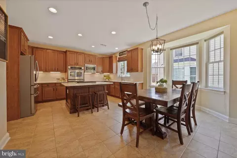 42850 Conquest Cir, Brambleton, VA 20148 photo 14