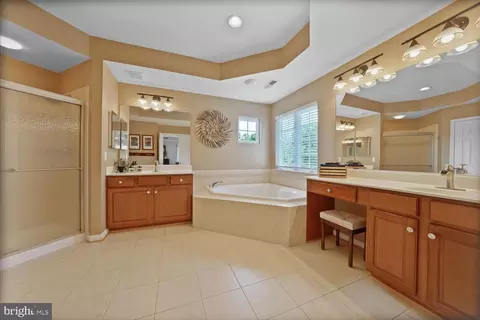 42850 Conquest Cir, Brambleton, VA 20148 photo 29