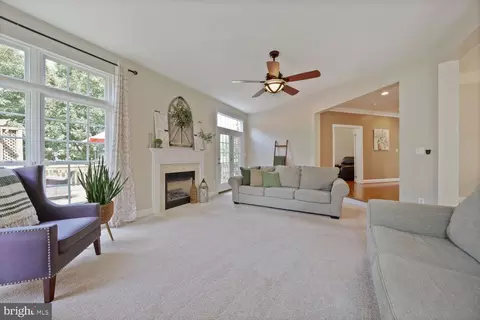42850 Conquest Cir, Brambleton, VA 20148 photo 12
