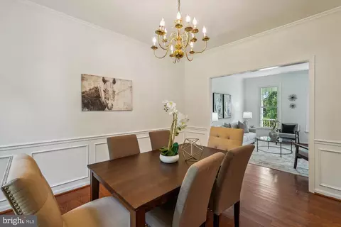 42924 Maplegrove Ct, Ashburn, VA 20147 photo 15
