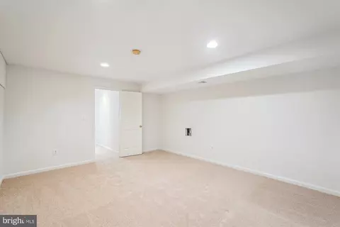 42924 Maplegrove Ct, Ashburn, VA 20147 photo 60