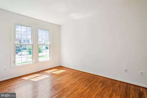 42924 Maplegrove Ct, Ashburn, VA 20147 photo 30