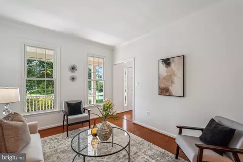 42924 Maplegrove Ct, Ashburn, VA 20147 photo 11
