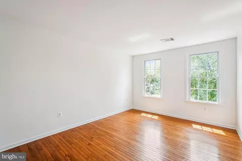 42924 Maplegrove Ct, Ashburn, VA 20147 photo 41
