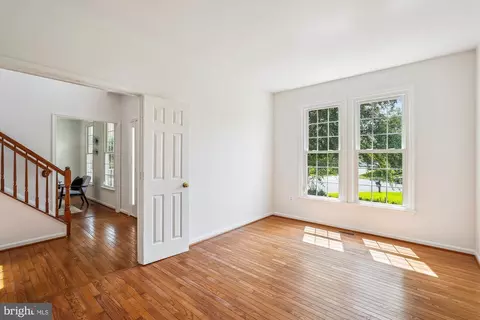 42924 Maplegrove Ct, Ashburn, VA 20147 photo 29