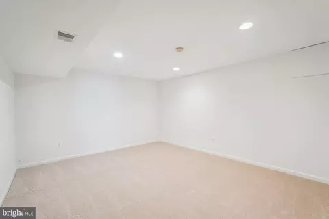 42924 Maplegrove Ct, Ashburn, VA 20147 photo 59