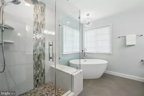Bath - 42972 Deer Chase Pl, Ashburn, VA 20147 photo 4 of 5
