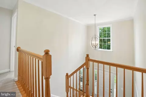 Entry Way - 42972 Deer Chase Pl, Ashburn, VA 20147 photo 5 of 8