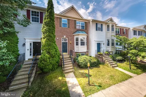 43115 Candlewick Sq, Leesburg, VA 20176