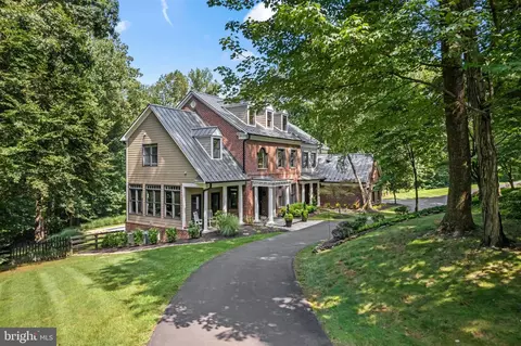 40558 Black Gold Pl, Leesburg, VA 20176