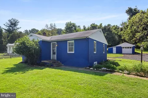 13118 Furnace Mountain Rd, Lovettsville, VA 20180