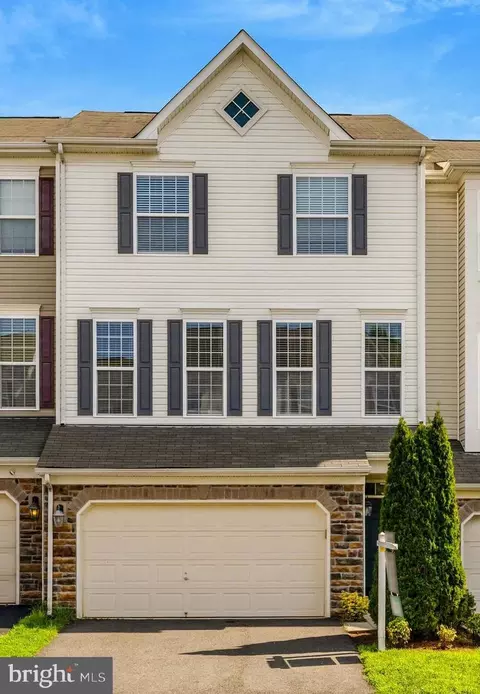41900 Diamondleaf Ter, Aldie, VA 20105